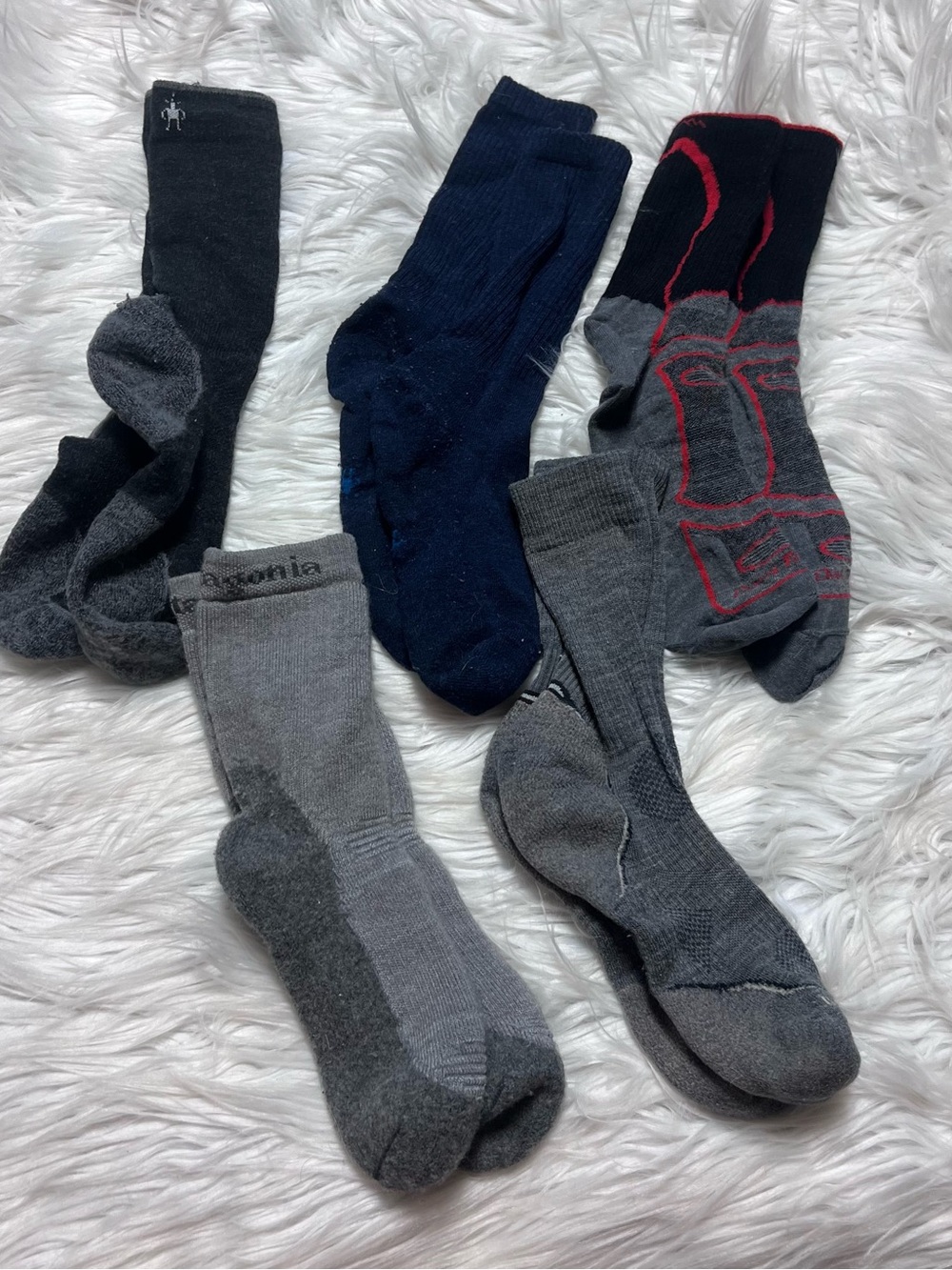 Patagonia darn tough smartwool Men's Mixed Crew Socks Pack –